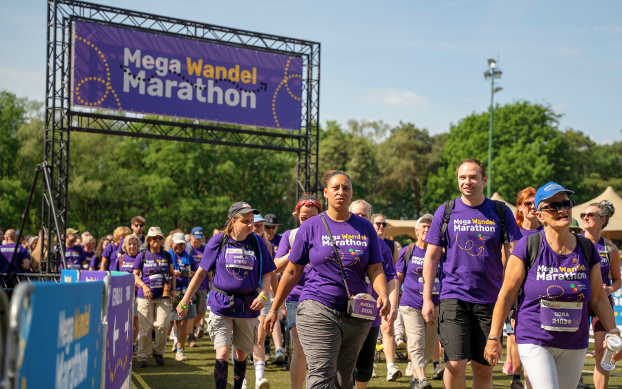 Deelnemers van de Mega Wandel Marathon 2026
