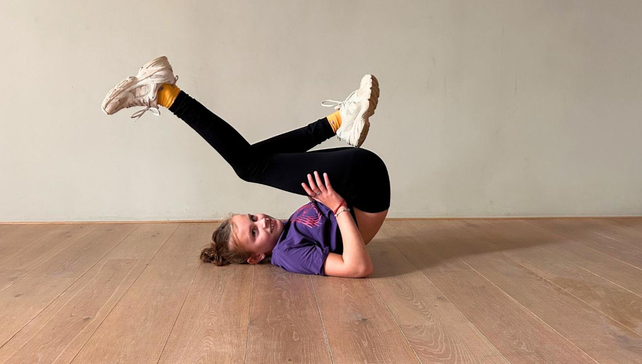 Pleun aan het dansen