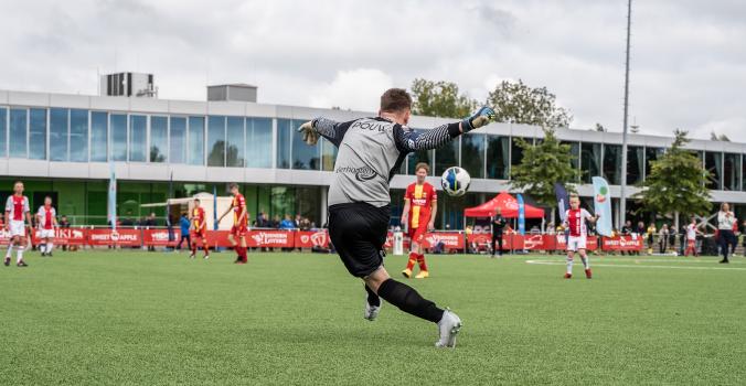 Voetballers in de Bijzondere Eredivisie