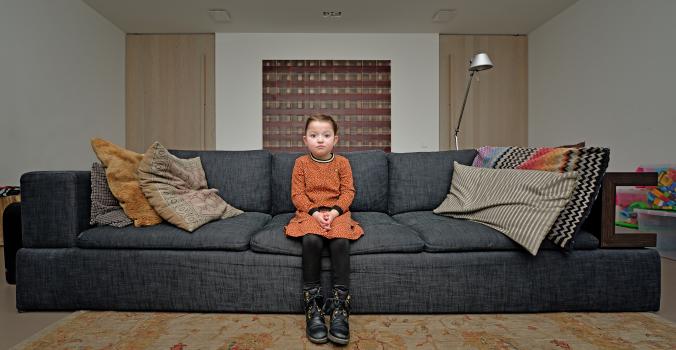 Nilla hoeft dankzij Samen naar School niet thuis te zitten, foto Marc van Zuylen