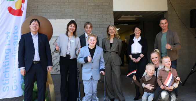 Opening Changing Places Toilet bij Oorlogsmuseum Overloon