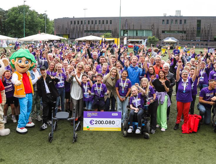 Deelnemers van de Mega Wandel Marathon 2024
