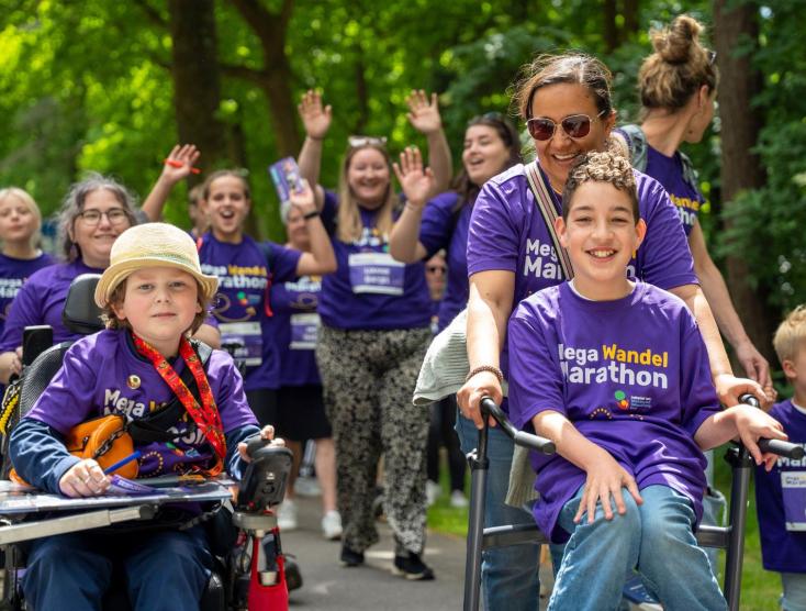 Deelnemers van de Mega Wandel Marathon 2025