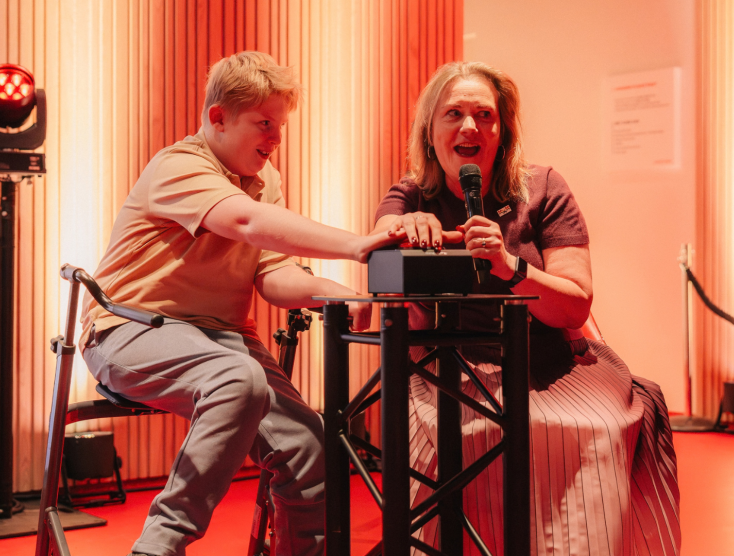 Opening van het Changing Places Toilet in Het Chassé Theater